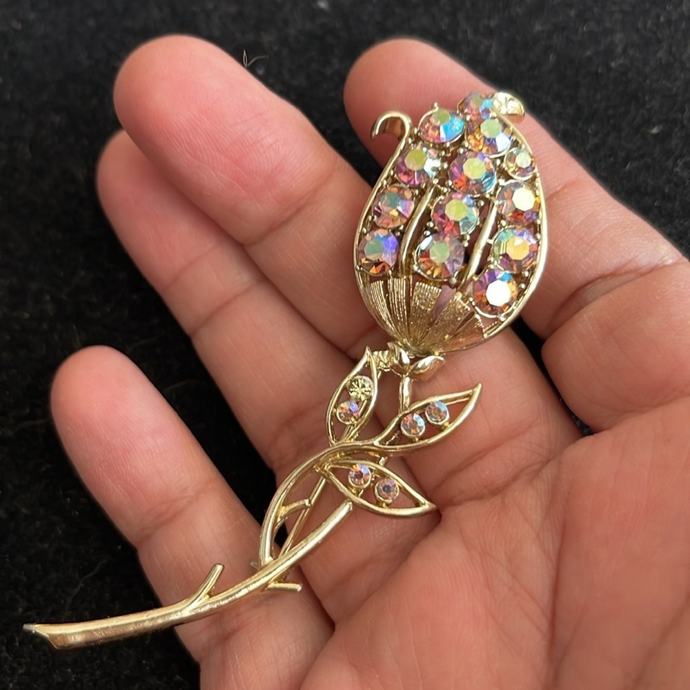 Coro Signed Vintage Gold Tone & AB Crystals Tulip Brooch. MA